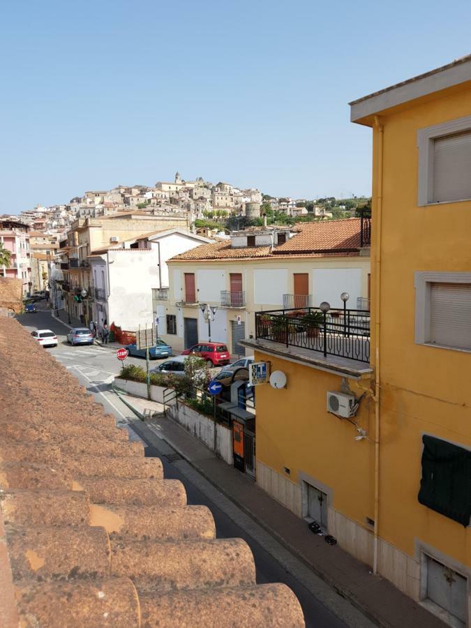 B&B Dimora Del Centro Scalea Kültér fotó