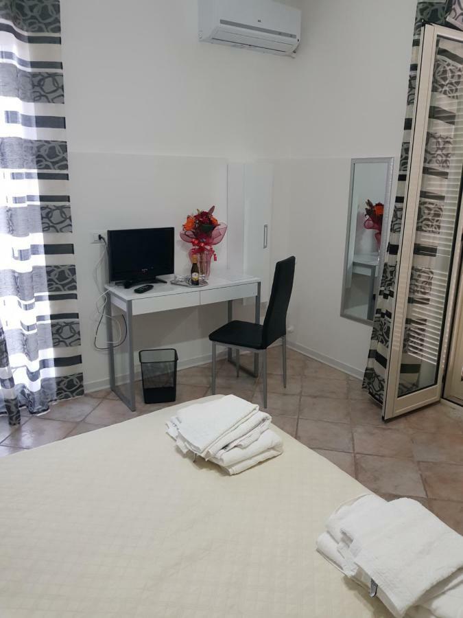 B&B Dimora Del Centro Scalea Kültér fotó