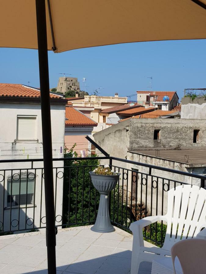 B&B Dimora Del Centro Scalea Kültér fotó