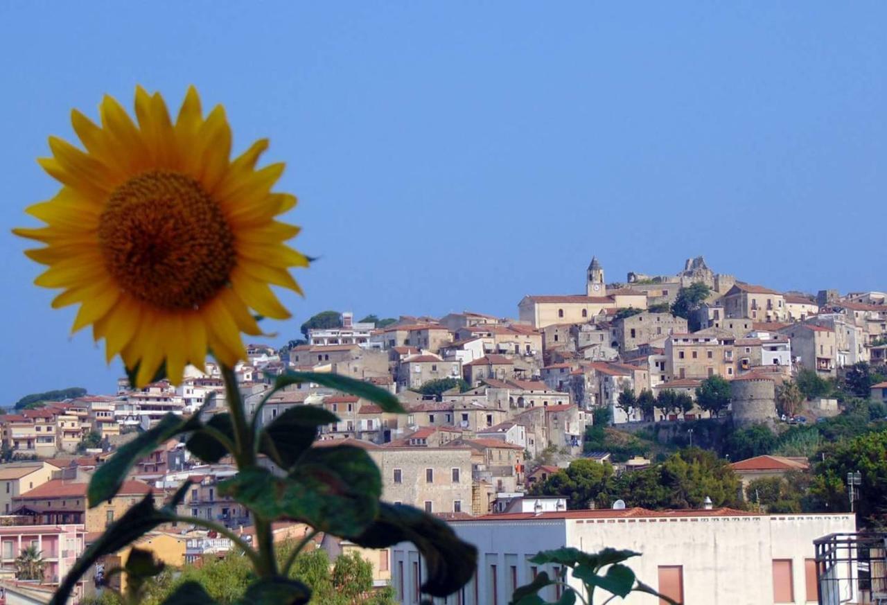 B&B Dimora Del Centro Scalea Kültér fotó